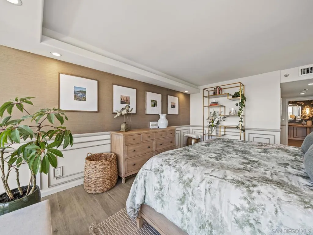 1750 Avenida Del Mundo 404, Coronado, California 92118 home-pic-33