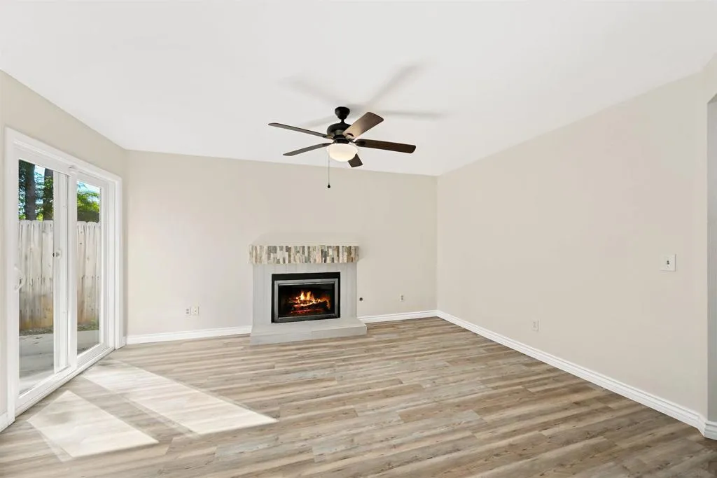 1749 Via Allena, Oceanside, California 92056 home-pic-7