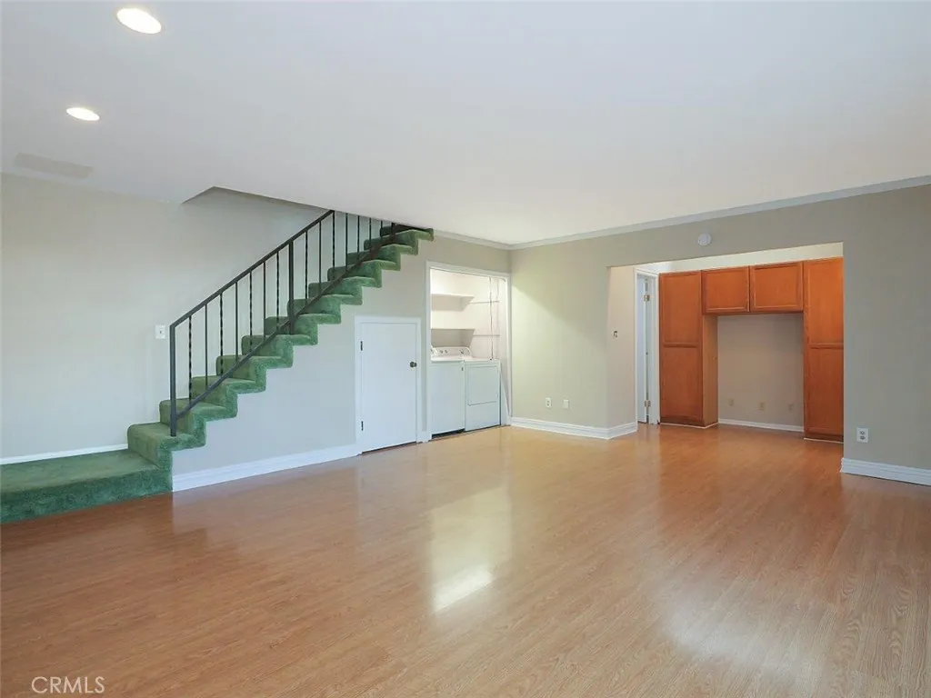 1325 Florwood, Torrance, California 90503 home-pic-12