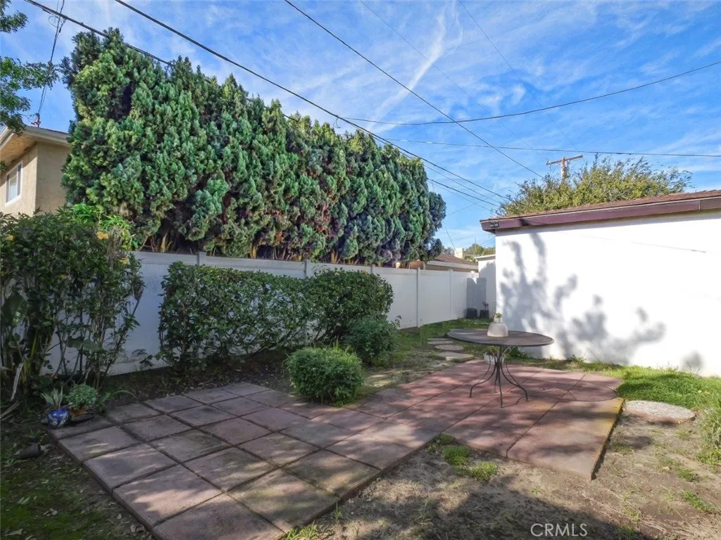 1325 Florwood, Torrance, California 90503 home-pic-27