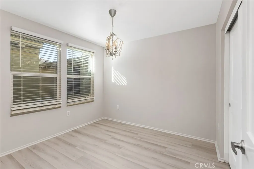 10292 Artesia Boulevard, Bellflower, California 90706 home-pic-16