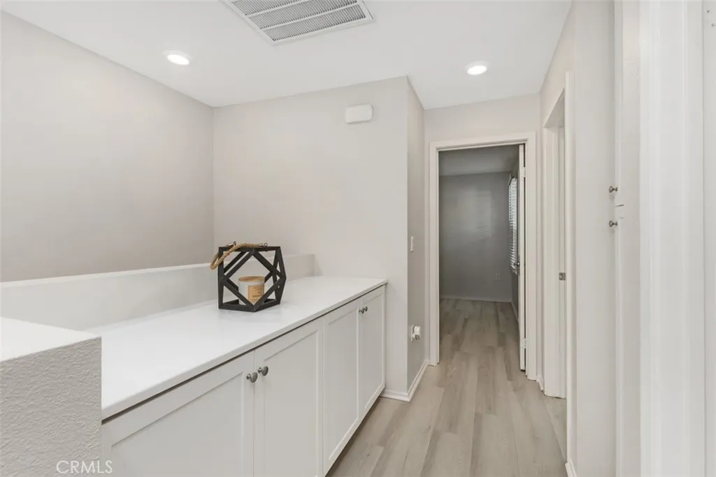 10292 Artesia Boulevard, Bellflower, California 90706 home-pic-14