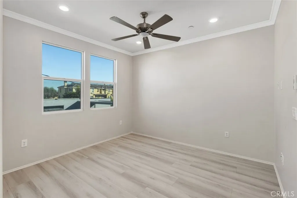 10292 Artesia Boulevard, Bellflower, California 90706 home-pic-12
