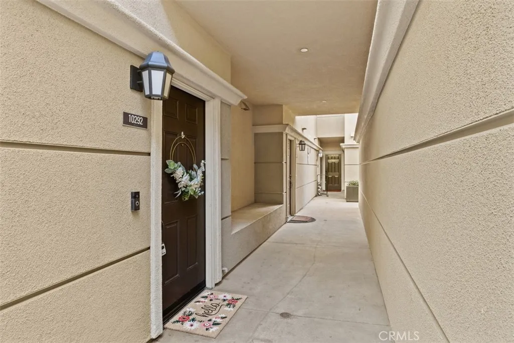10292 Artesia Boulevard, Bellflower, California 90706 home-pic-3