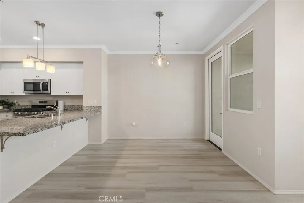 10292 Artesia Boulevard, Bellflower, California 90706 home-pic-10