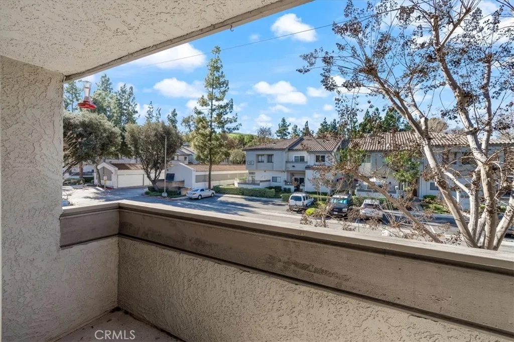 55 Willowcrest, Pomona, California 91766 home-pic-33