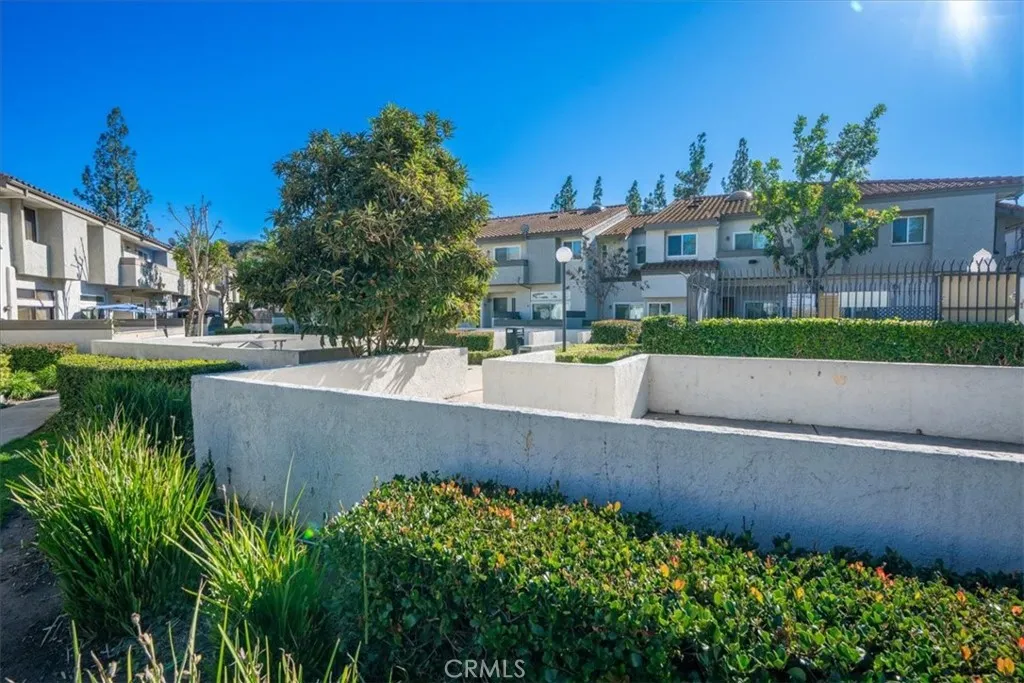 55 Willowcrest, Pomona, California 91766 home-pic-41