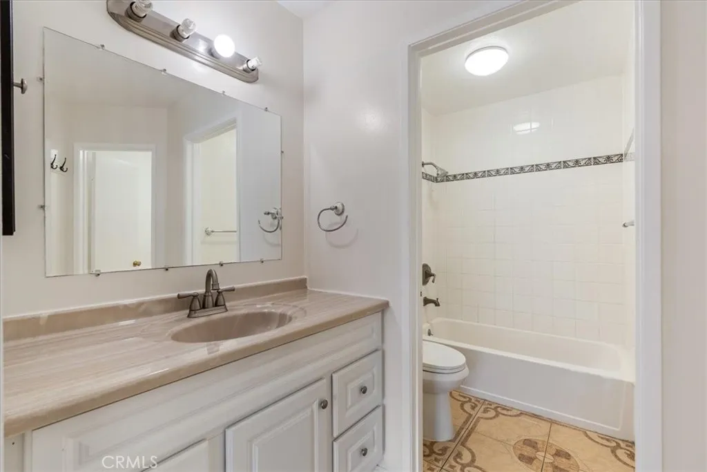 55 Willowcrest, Pomona, California 91766 home-pic-31