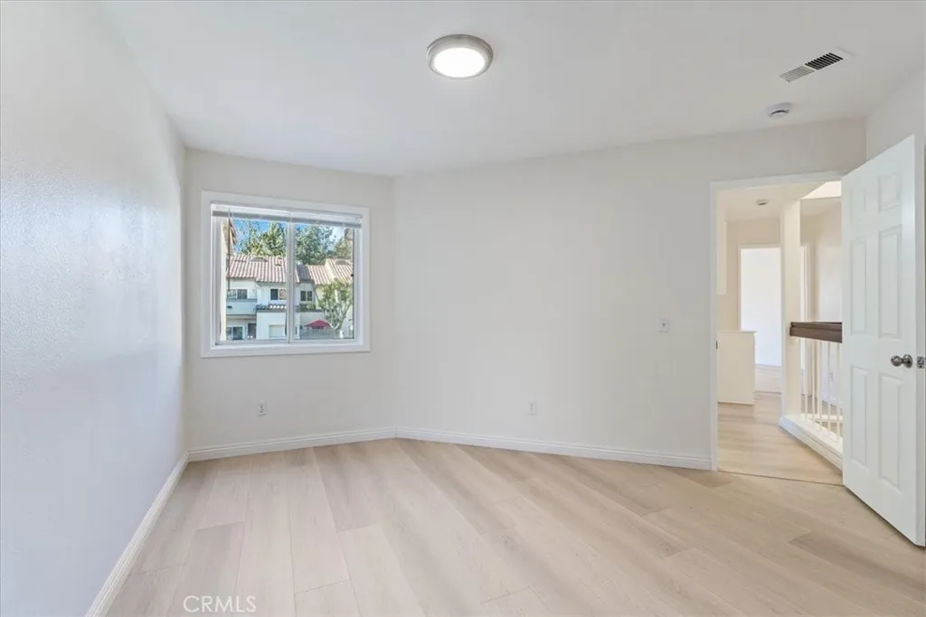 55 Willowcrest, Pomona, California 91766 home-pic-26