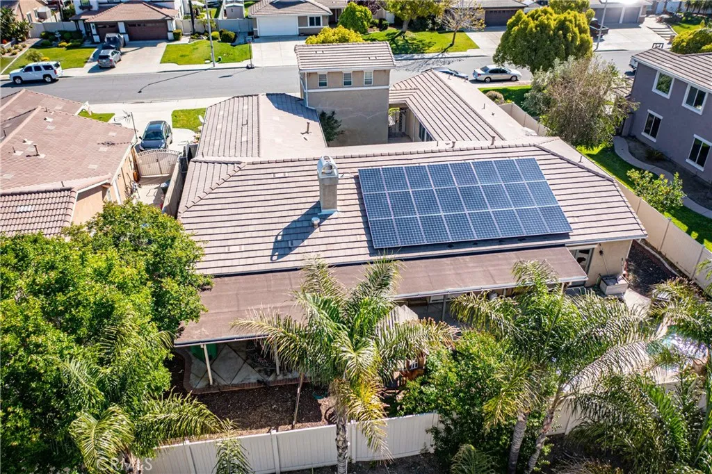 7840 La Cresta Street, Highland, California 92346 home-pic-42