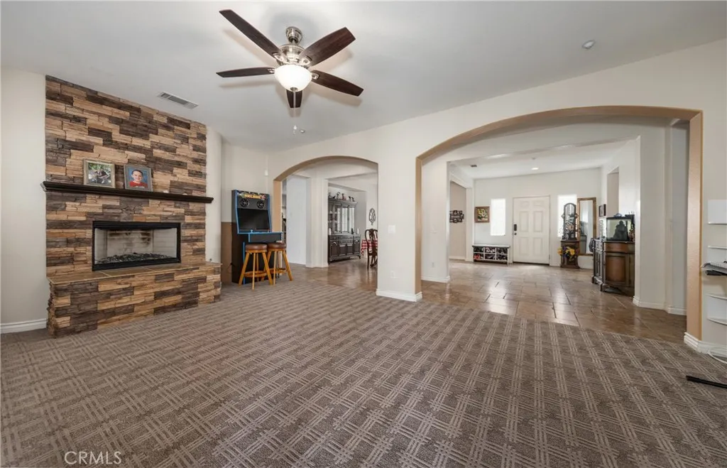 7840 La Cresta Street, Highland, California 92346 home-pic-11