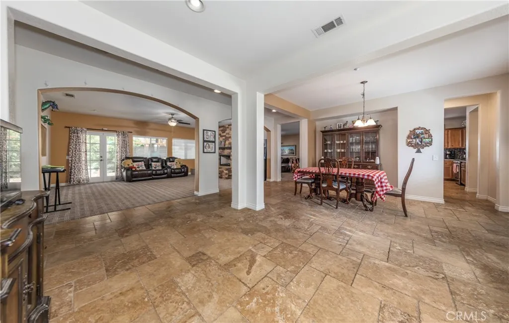 7840 La Cresta Street, Highland, California 92346 home-pic-7