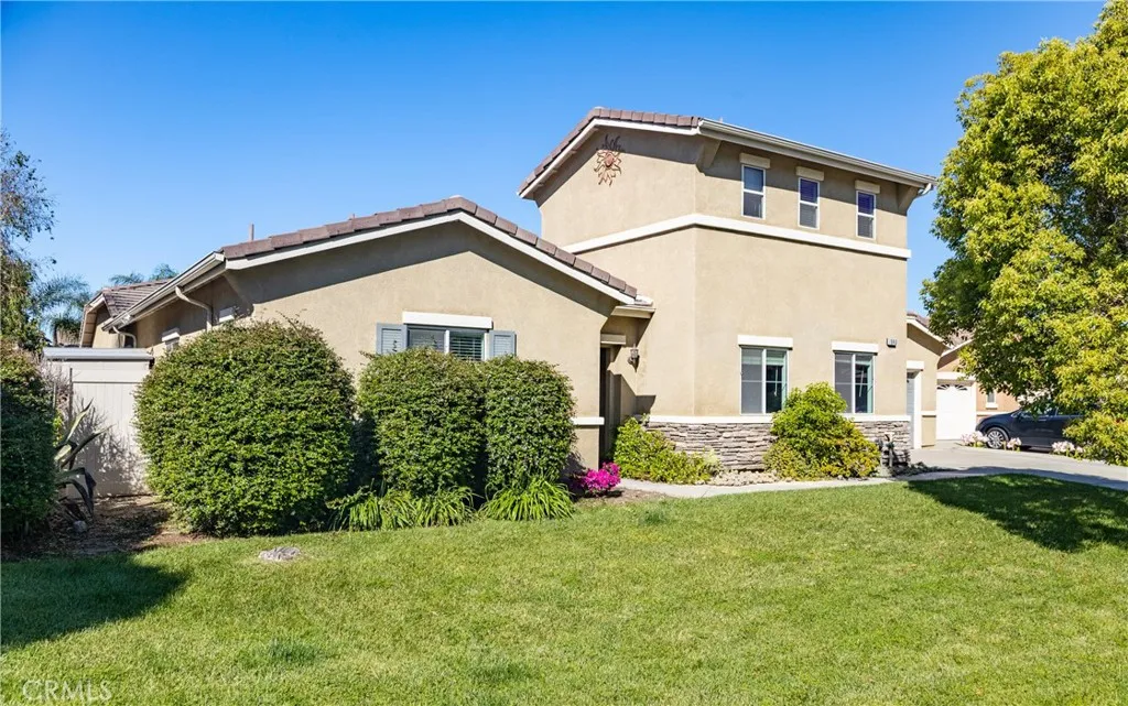 7840 La Cresta Street, Highland, California 92346 home-pic-39