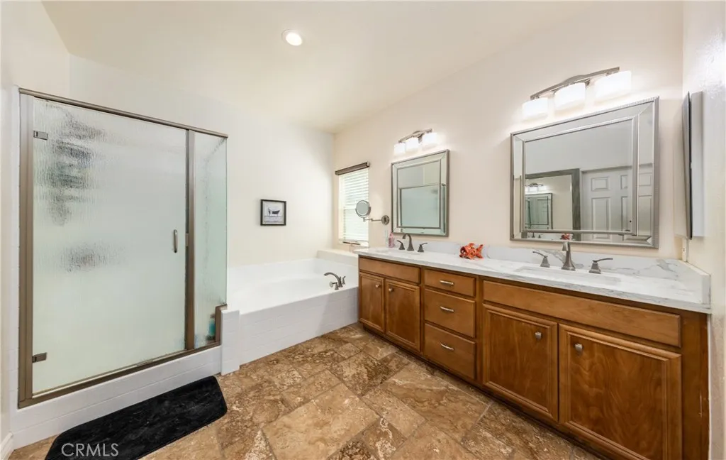7840 La Cresta Street, Highland, California 92346 home-pic-22