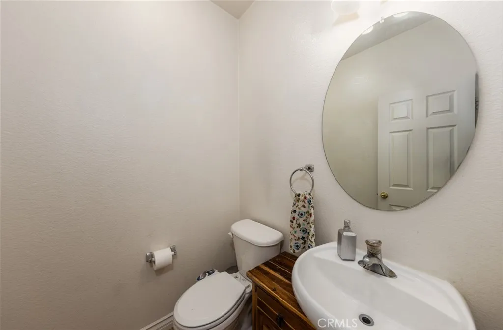 7840 La Cresta Street, Highland, California 92346 home-pic-14