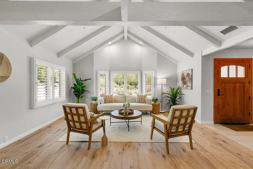 2735 Los Pinos Circle, Camarillo, California 93012 home-pic-13