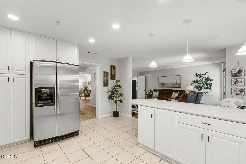 2735 Los Pinos Circle, Camarillo, California 93012 home-pic-22