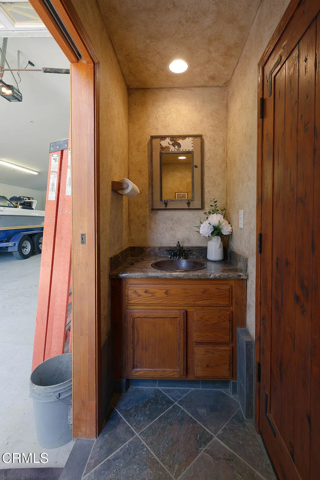 2735 Los Pinos Circle, Camarillo, California 93012 home-pic-46