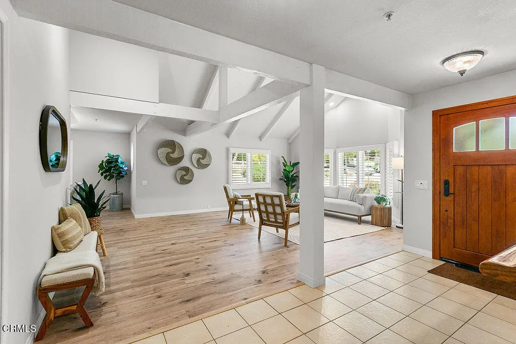 2735 Los Pinos Circle, Camarillo, California 93012 home-pic-9