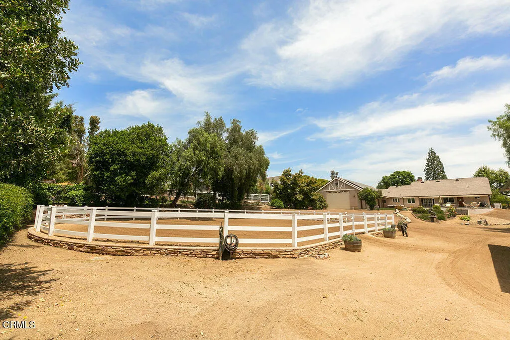 2735 Los Pinos Circle, Camarillo, California 93012 home-pic-61