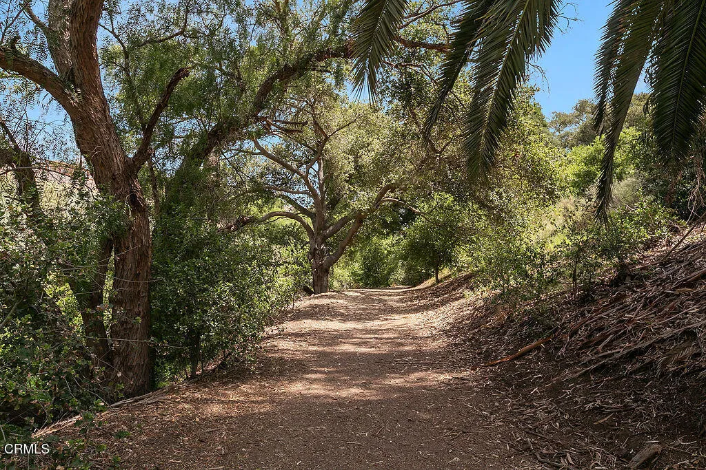 2735 Los Pinos Circle, Camarillo, California 93012 home-pic-73