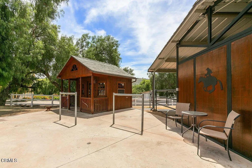2735 Los Pinos Circle, Camarillo, California 93012 home-pic-66