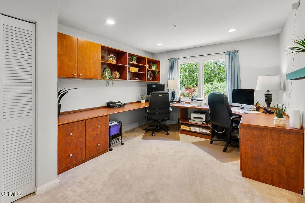 2735 Los Pinos Circle, Camarillo, California 93012 home-pic-44