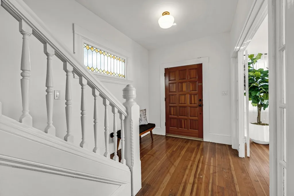 1919 48th Ave, Oakland, California 94601 home-pic-18