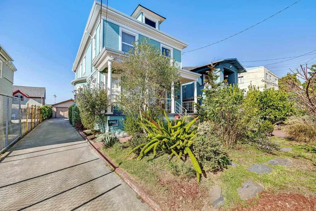 1919 48th Ave, Oakland, California 94601 home-pic-3