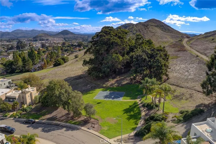 544 Stoneridge Drive, San Luis Obispo, California 93401