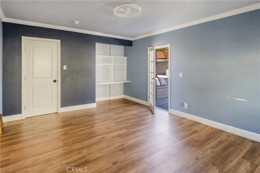 821 Lorraine, Los Angeles, California 90005 home-pic-29