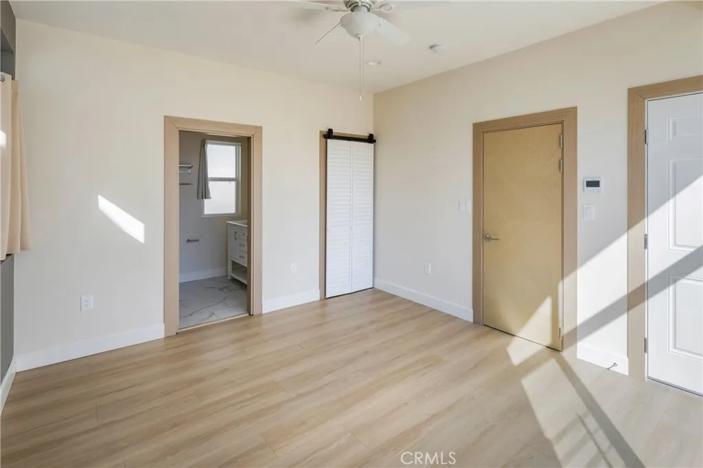 821 Lorraine, Los Angeles, California 90005 home-pic-47