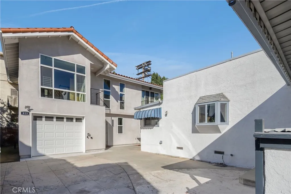 821 Lorraine, Los Angeles, California 90005 home-pic-33