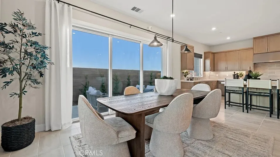 1355 Gavilan Ridge, Rancho Mission Viejo, California 92694 home-pic-3