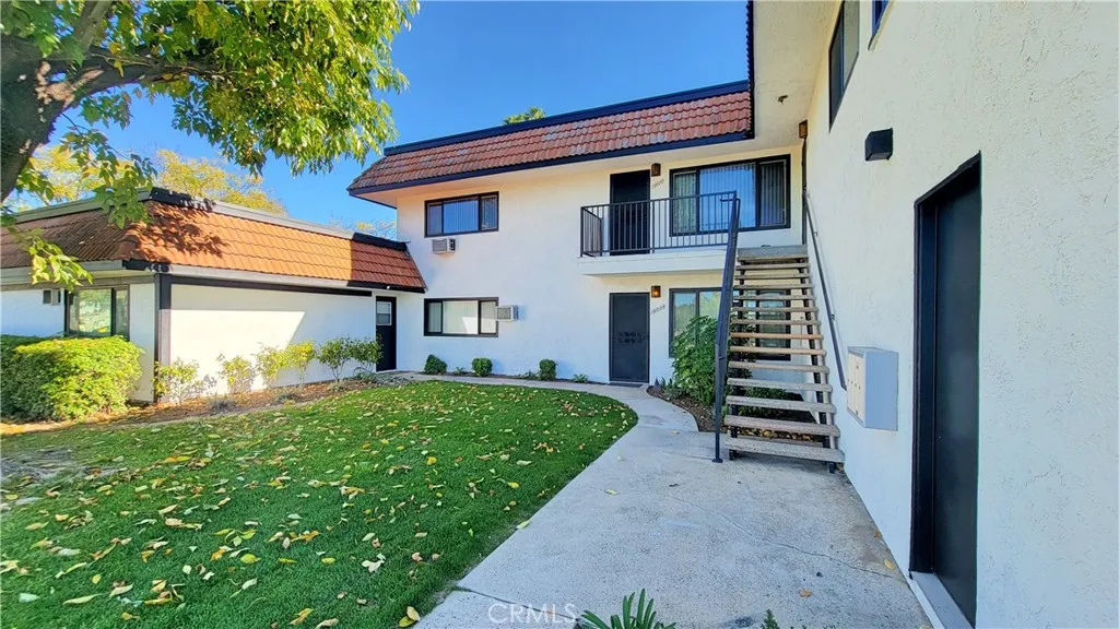 18006 Avolinda Drive, Yorba Linda, California 92886 home-pic-1