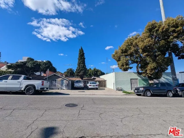 901 Hyde Park