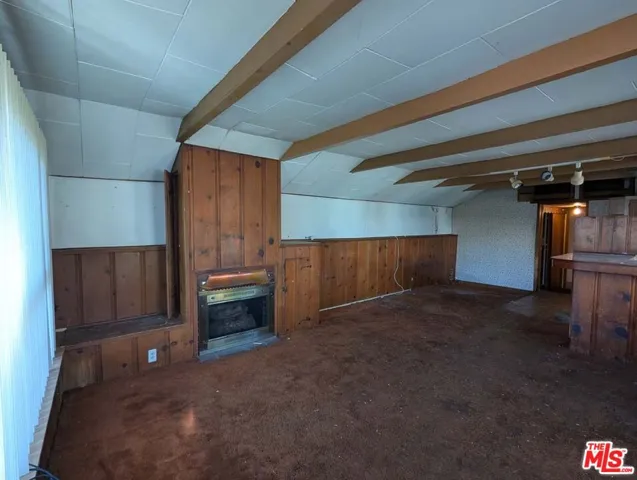 901 Hyde Park Living Room