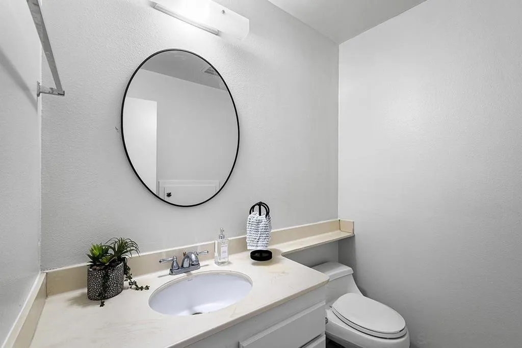 9787 Rimpark Way, San Diego, California 92124 home-pic-18