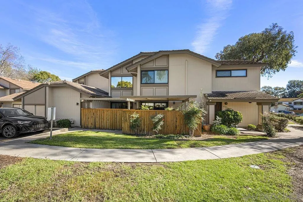 9787 Rimpark Way, San Diego, California 92124 home-pic-40