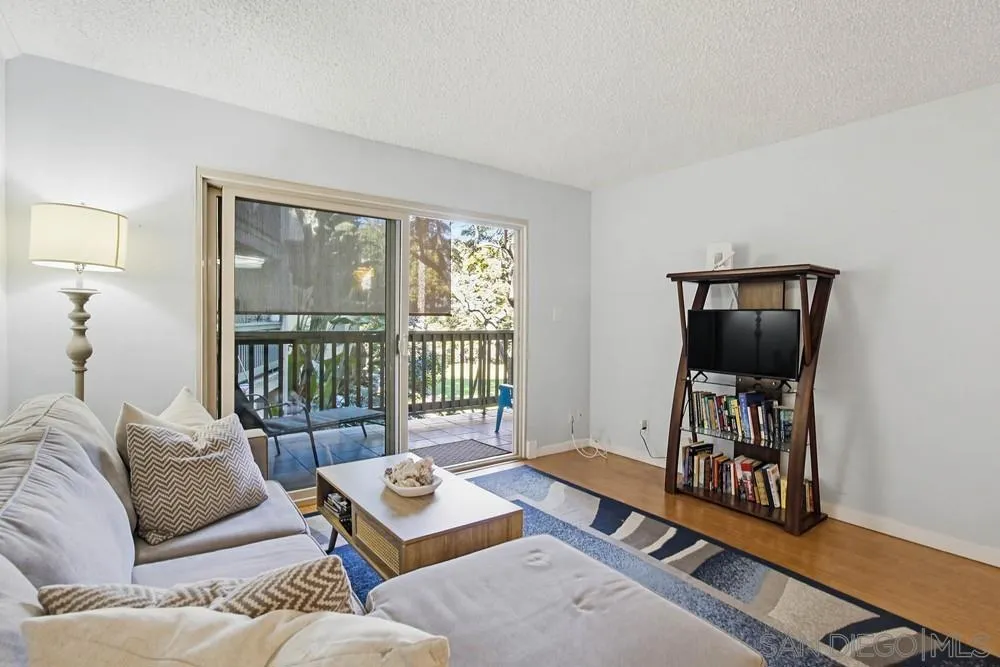 4444 W Point Loma Blvd 75, San Diego, California 92107 home-pic-6