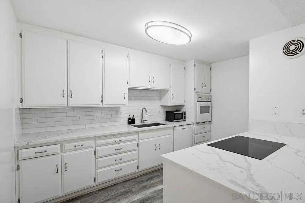4444 W Point Loma Blvd 75, San Diego, California 92107 home-pic-1