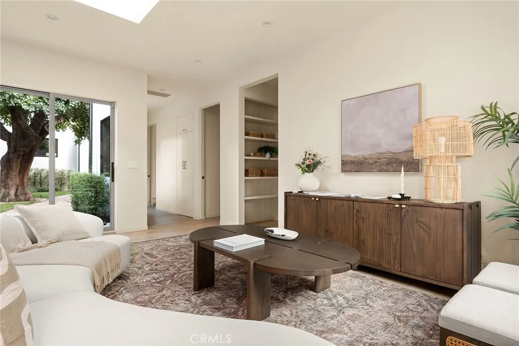 4935 Agnes Avenue, Valley Village, California 91607 home-pic-21