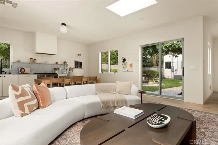 Guest House - Living Room