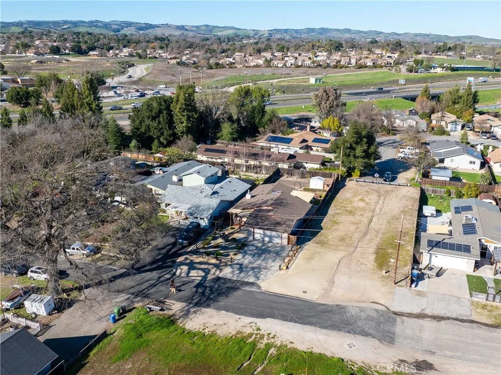 810 Forest, Templeton, California 93465 home-pic-41