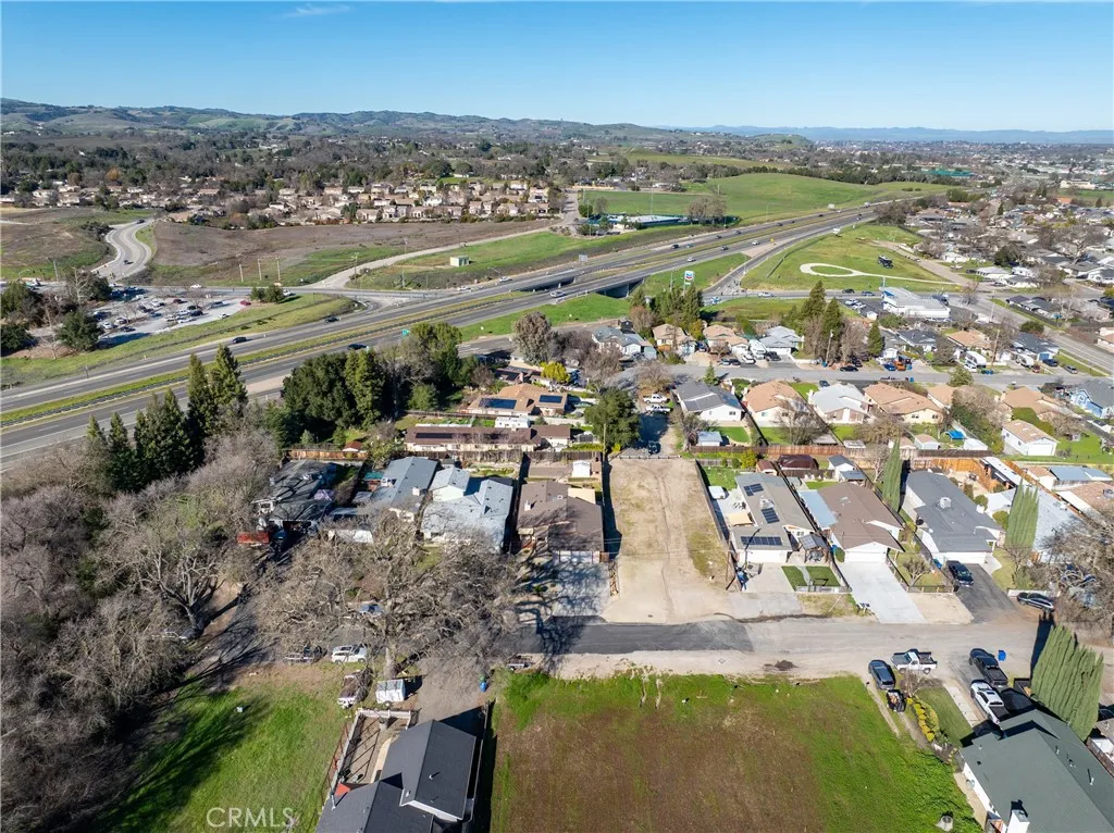 810 Forest, Templeton, California 93465 home-pic-40