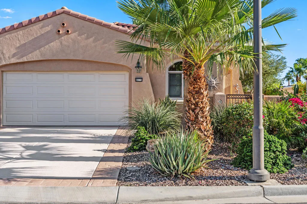 80775 Camino Santa Paula, Indio, California 92203 home-pic-4
