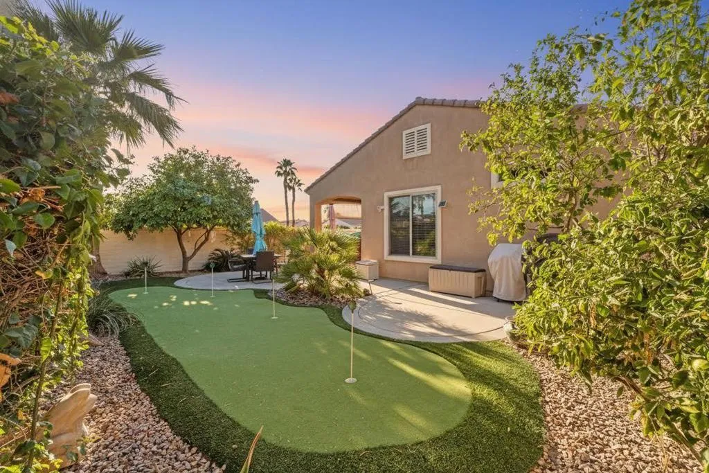 80775 Camino Santa Paula, Indio, California 92203 home-pic-23
