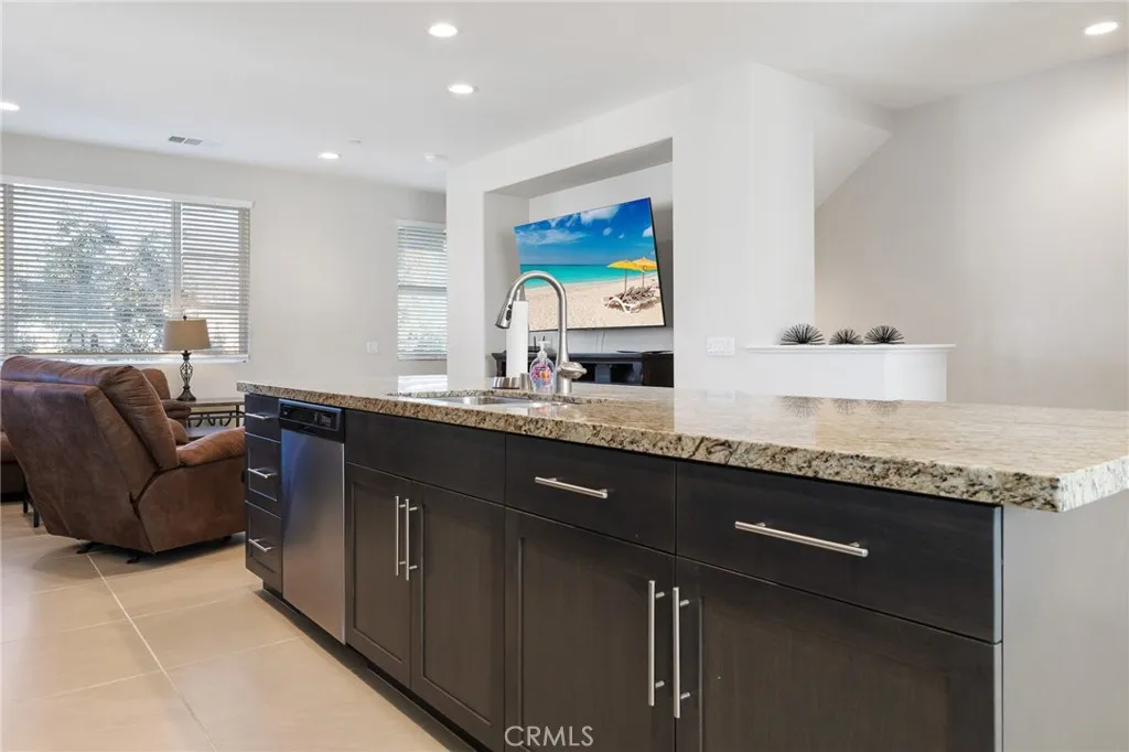 1200 Oliva Court, Duarte, California 91010 home-pic-6