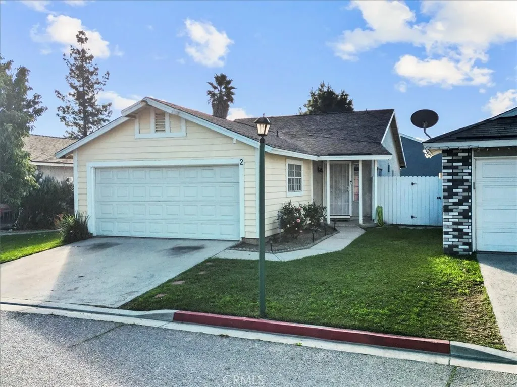 15957 Randall Avenue 2, Fontana, California 92335 home-pic-1