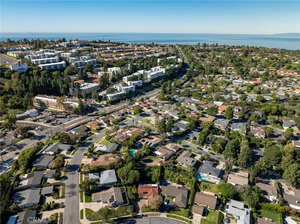 27151 Pembina Road, Rancho Palos Verdes, California 90275 home-pic-32